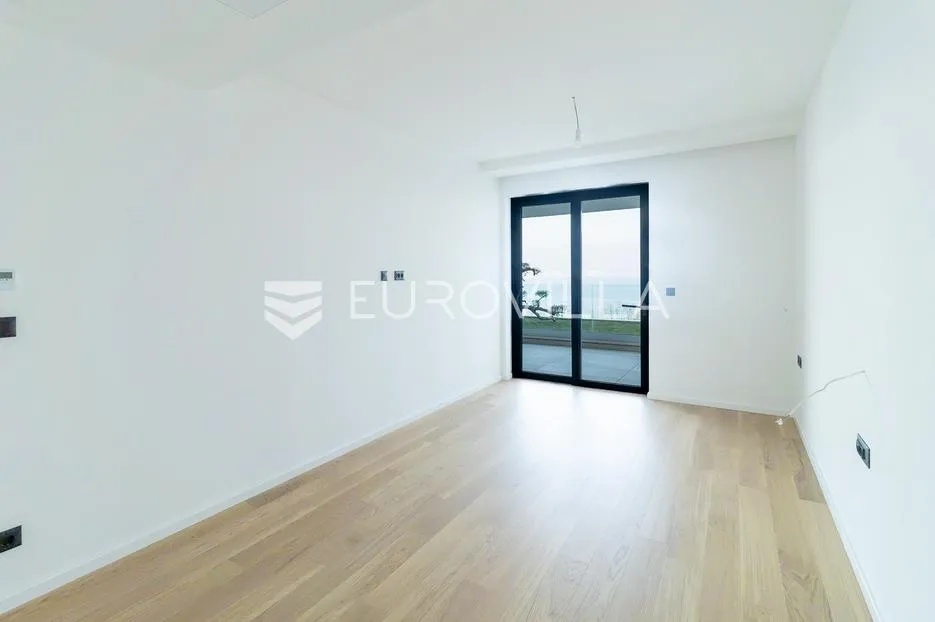 opatija, četverosoban stan s pogledom na cijeli kvarner, 238,91 m² - slika 8