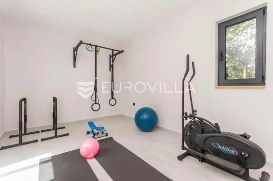 zadar, crno, moderna vila na predivnoj privatnoj lokaciji - slika 25