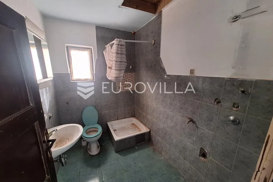 ozalj, durlinci, kuća 160 m² na parceli od 3522 m² - slika 5