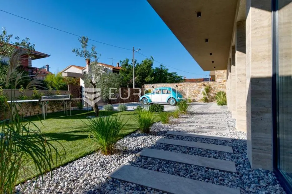 istra, marčana, moderna vila s bazenom i wellness oazom - slika 23