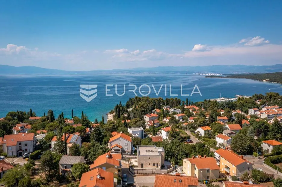 otok krk, malinska, dubašnica, novogradnja, stan u villi okućnica, bazen, 250 metara od mora - slika 21