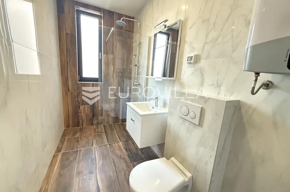 istra, medulin, dvosobni stan novogradnje na neponovljivoj lokaciji, 1. kat, 53 m², 50m od mora - slika 6