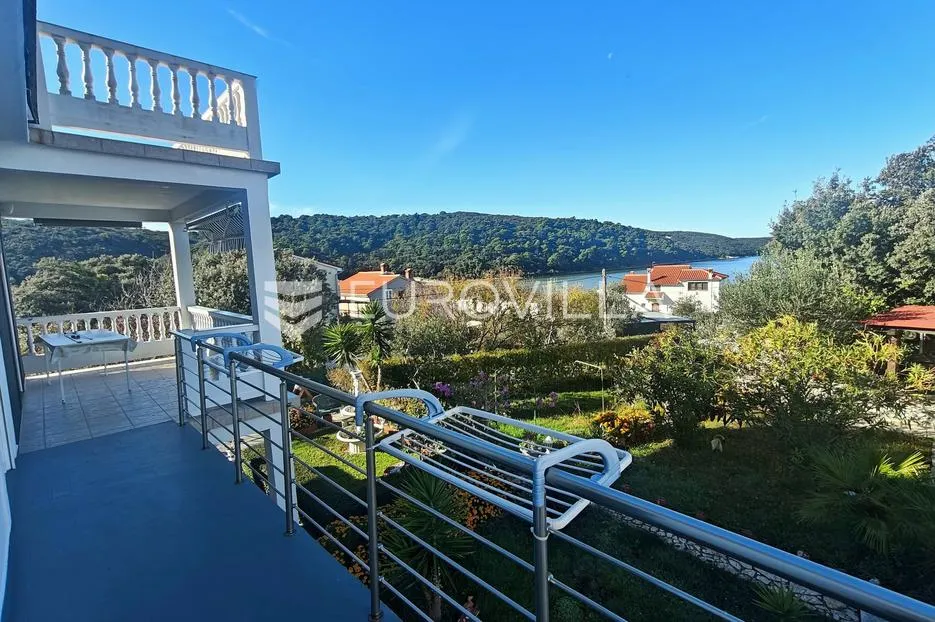 otok rab, kampor, kuća s 4 stana, 100m od mora - slika 14