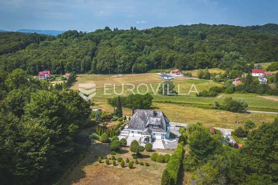donja pušća, jedinstvena obiteljska villa, parcela 5000 m² - slika 46