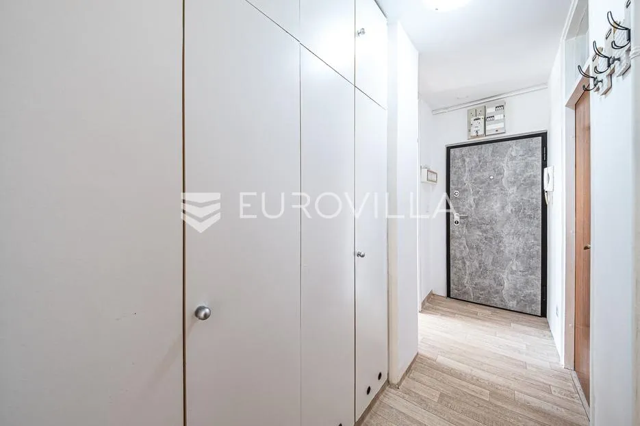 zaprešić, sjever, komforan dvosoban stan 57 m² - slika 13