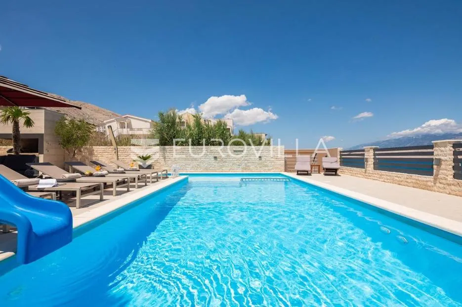 pag prekrasna villa sa pogledom na more 350 m² na 200 metara od mora - slika 51