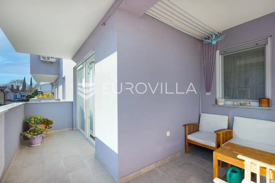 pula, moderan trosoban stan s apartmanom, vrtom i terasom, 136 m² - slika 9