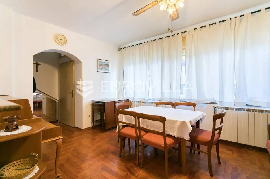 zagreb, šalata, trosoban stan u kući, 50 m² s vrtom i parkingom - slika 2