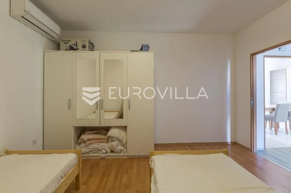 istra, rovinj, trosoban stan u prizemlju s parkingom, 650 m od plaže - slika 6