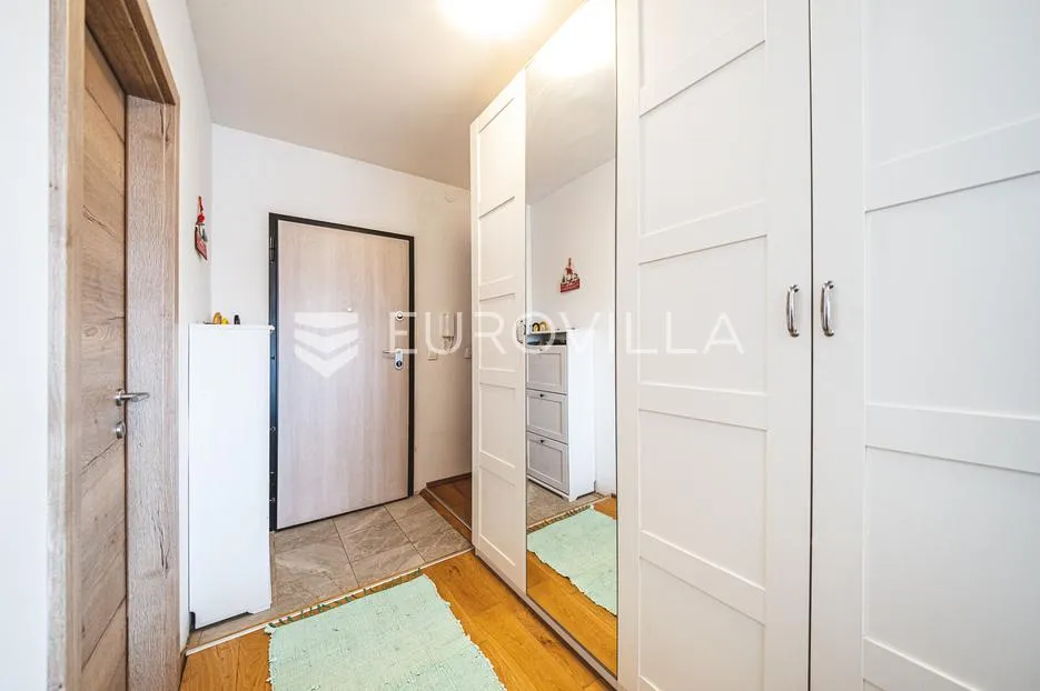 zagreb, stenjevec, trosoban stan, 65 m² s panoramskim pogledom i parkingom - slika 5