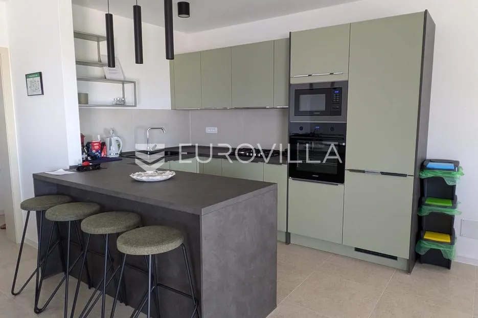 kostrena, rožmanići luksuzan stan s bazenom 154 m² - slika 22