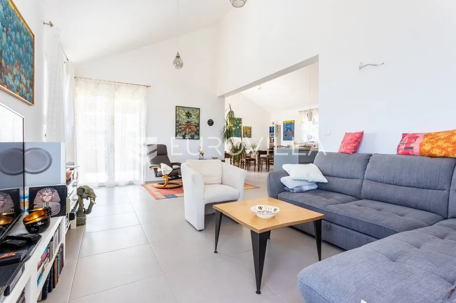 šolta, stomorska, vila s bazenom, 260 m² - slika 10