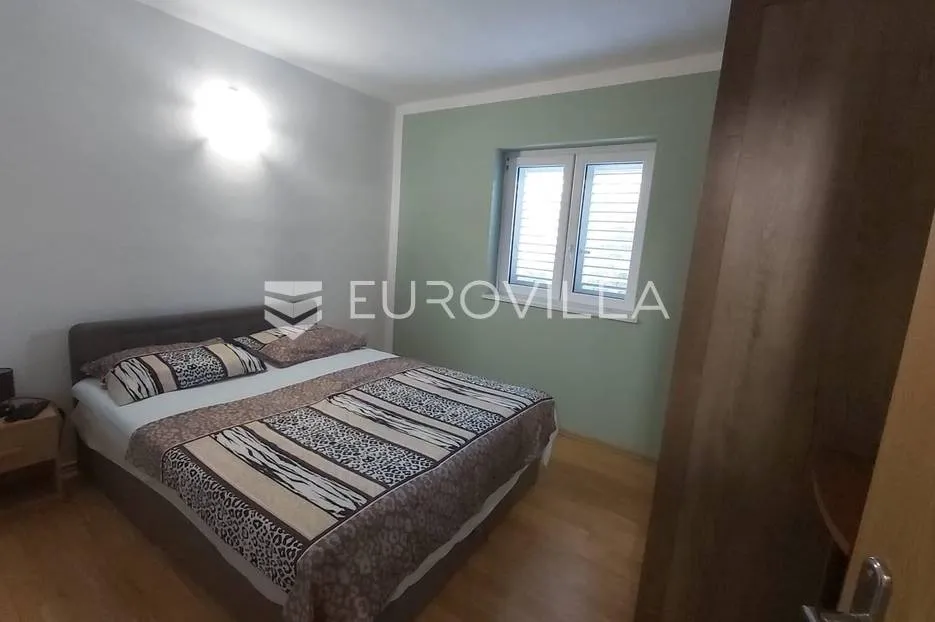 omiš, marušići, prekrasan trosoban stan s pogledom na more - slika 7