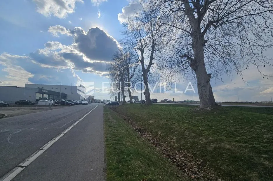 osijek, industrijska zona čepin, poslovni prostor površine 150 m², prvi red do ceste - slika 7