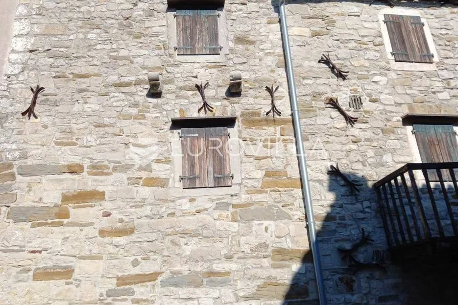 hum, unikatna stoljetna kuća u najmanjem gradu na svijetu - slika 8