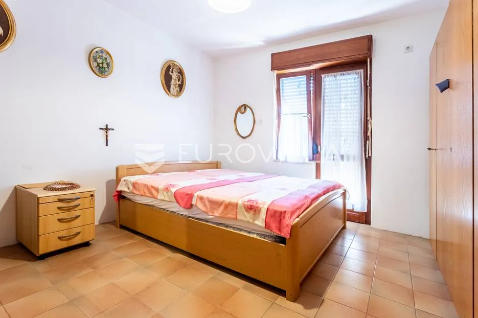 korčula, vela luka, lijepa samostojeća kuća u blizini mora - slika 11