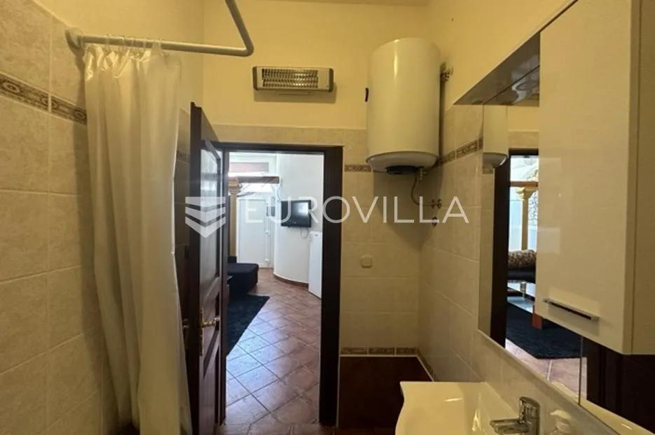 istra, medulin samostojeća kuća 130 m² s prekrasnom krovnom terasom i pogledom more - slika 13