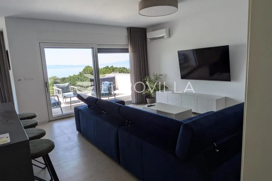 kostrena, rožmanići luksuzan stan s bazenom 154 m² - slika 19