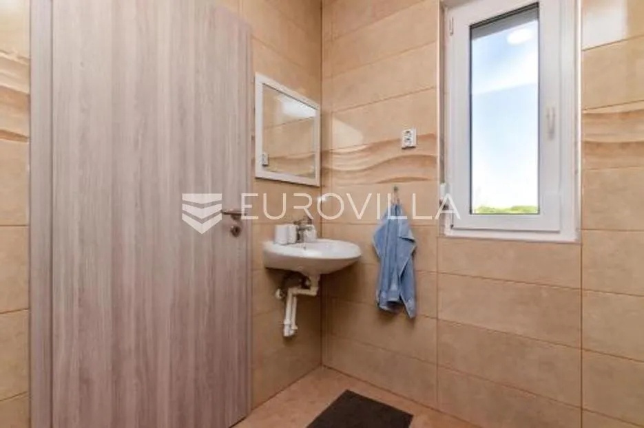 zadar, suhovare, moderna vila na mirnoj lokaciji - slika 15