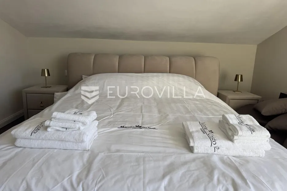 istra, rovinj, luksuzni stan 130m2 s 4 spavaće sobe na 2. katu novogradnje - najam do 1.6. - slika 17