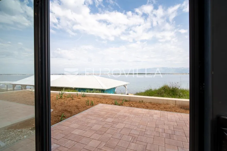zadar, privlaka, luksuzni dvoetažni dvosoban stan 1. red do mora, 85,05 m² - slika 8