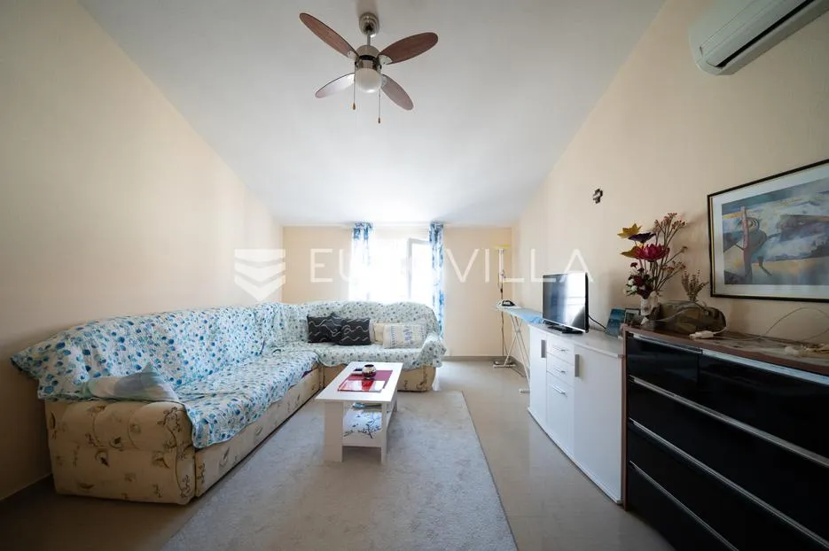 zadar, biograd na moru, dvosoban stan na izvrsnoj lokaciji - slika 9