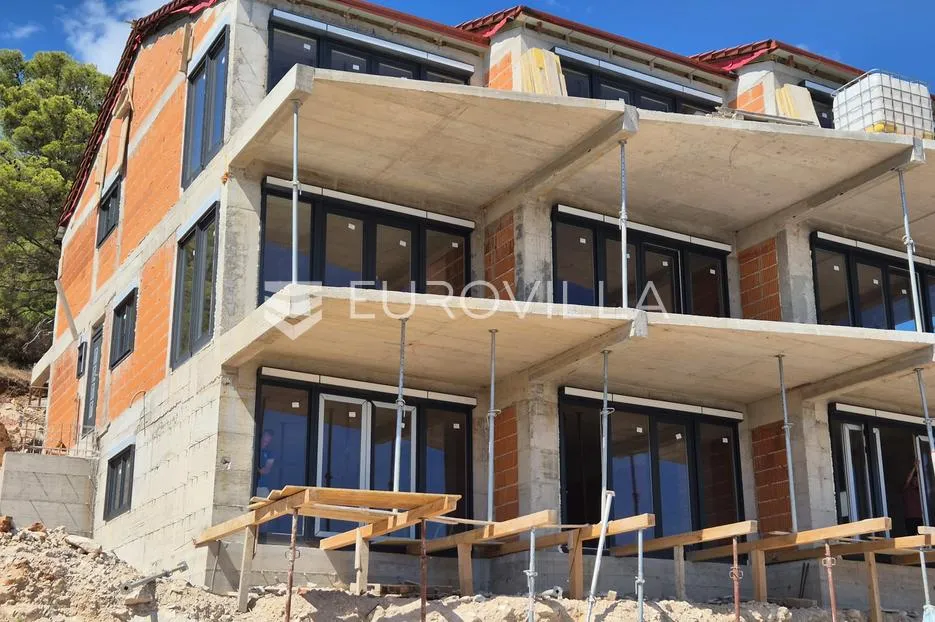 lastovo, pasadur, novogradnja, dvoetažni stan 101 m² - slika 2