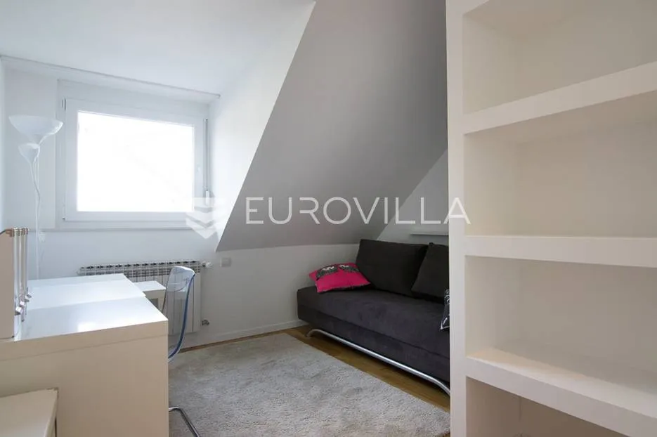 maksimir, dobri dol, prekrasan trosoban stan veličine 80 m² na mirnoj lokaciji - slika 23