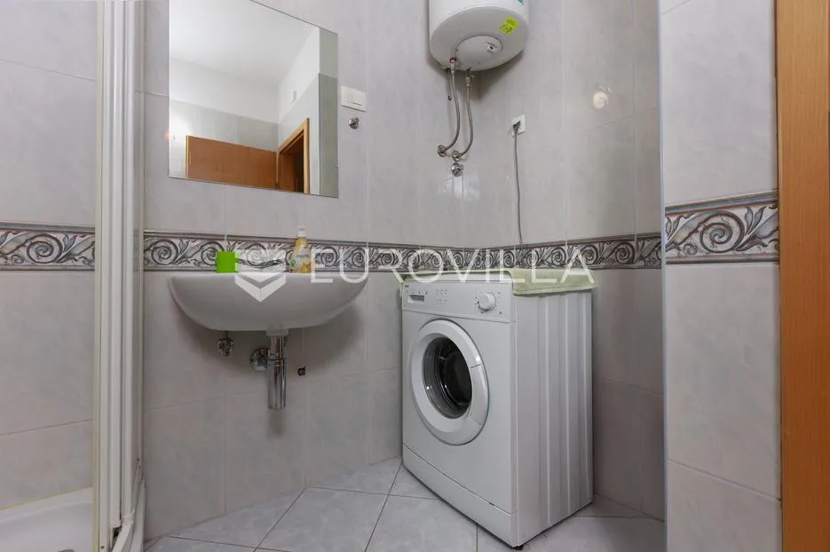 kastav, brestovice, četverosoban stan 85 m² s dnevnim boravkom u potkrovlju, dugoročni najam - slika 8