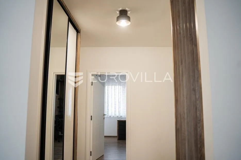 vukovar, mitnica, luksuzan četverosoban stan 102,06 m² - slika 12