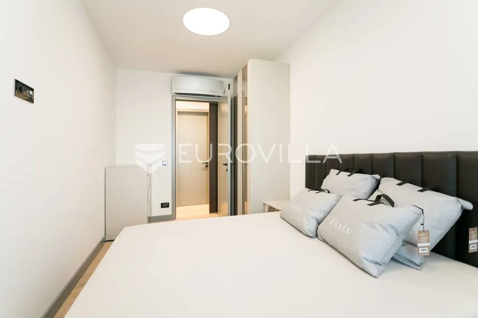 maksimir, luksuzan četverosoban stan 177 m² - slika 11