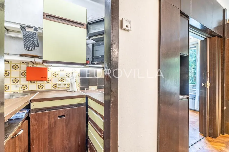 zagreb, centar, ribnjak, uređen dvosoban stan 37 m² - slika 3