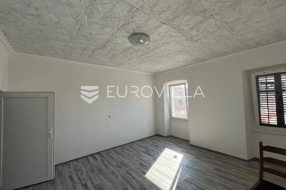 istra, pula stan u samom centru grada kod foruma - slika 2