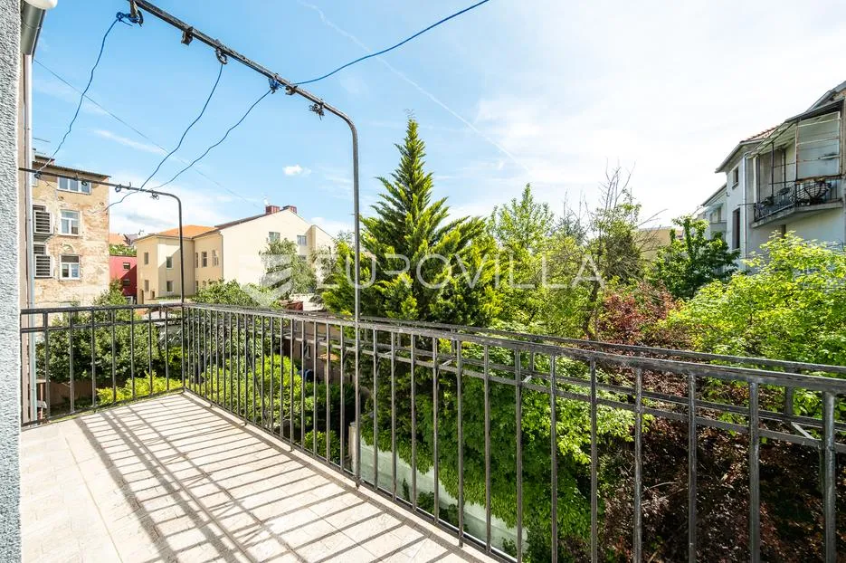 zagreb, kačićeva, odličan peterosoban stan 134,02 m², izvrsna lokacija - slika 14