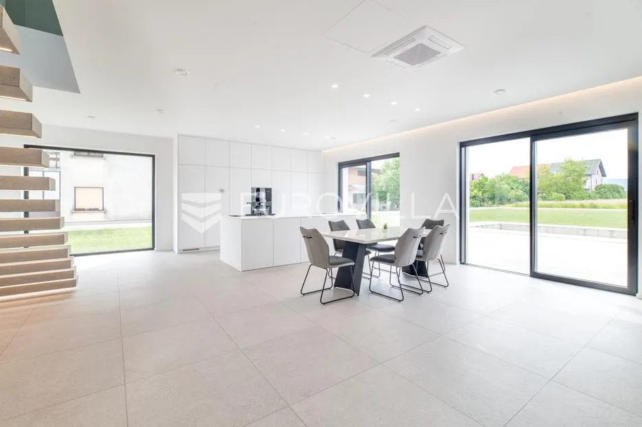 zagreb, sesvete, luksuzna smart vila s bazenom, 390 m2 - slika 3