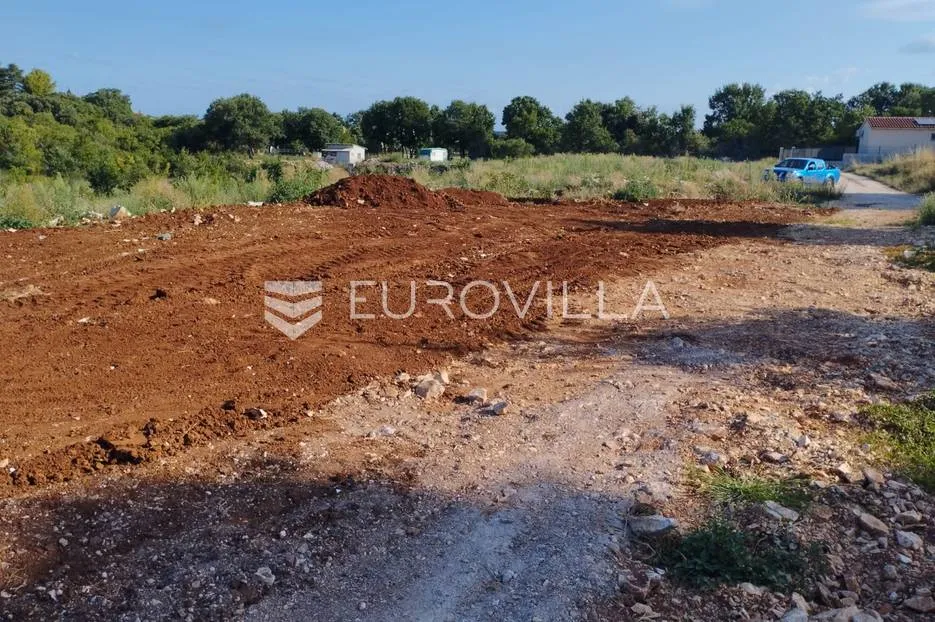 istra, rovinj, poljoprivredno zemljište 1000m2 s predanim zahtjevom za urbanizaciju - prilika - slika 4