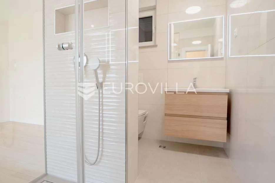 privlaka, sabunike, moderna osunčana vila s predivnim pogledom - slika 20