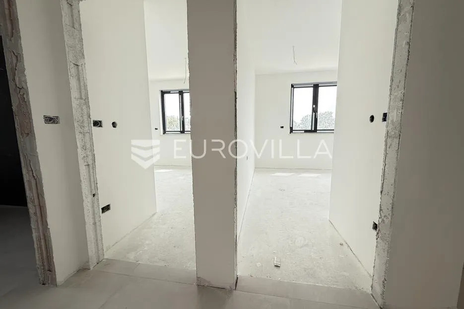 pula, pješčana uvala, četverosobni stan novogradnje 1. kat, 95.50 m², 450 m od mora - slika 8