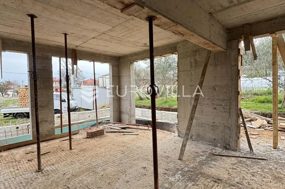 istra, pula, dvosoban stan, parking - slika 2