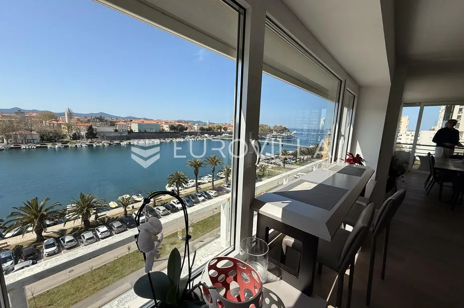 zadar, tiz, ekskluzivan penthouse s panoramskim pogledom na more, terasom, garažnim mjestom - slika 11