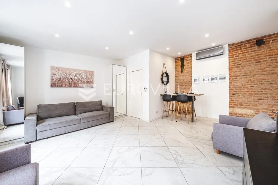 zagreb, donji grad, predivan stan površine 39 m² u centru grada - slika 3