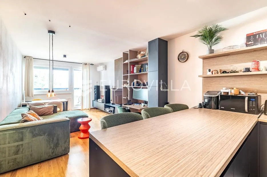 zagreb, ferenščica, komforan dvosoban stan s garažnim parkirnim mjestom, 71 m² - slika 2