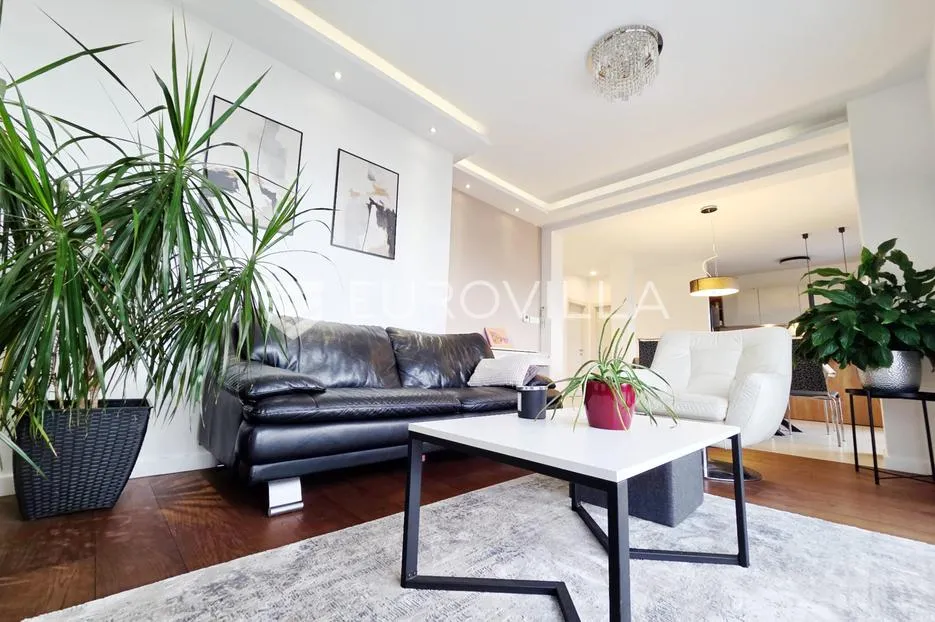 rijeka, stan od 114, 75 m² u novogradnji s terasom i pogledom na more - slika 1