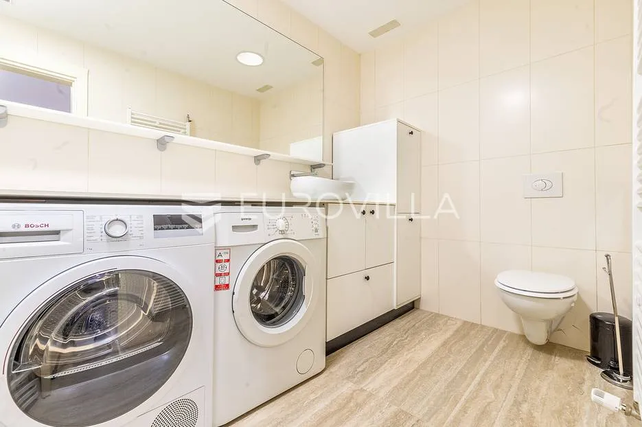 zagreb, strogi centar, predivan trosoban stan za najam, 105 m² - slika 11