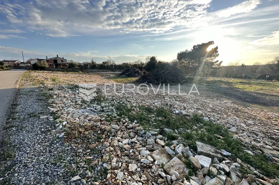 istra, ližnjan, veliko građevinsko zemljište 774 m2 za p+1 - slika 6
