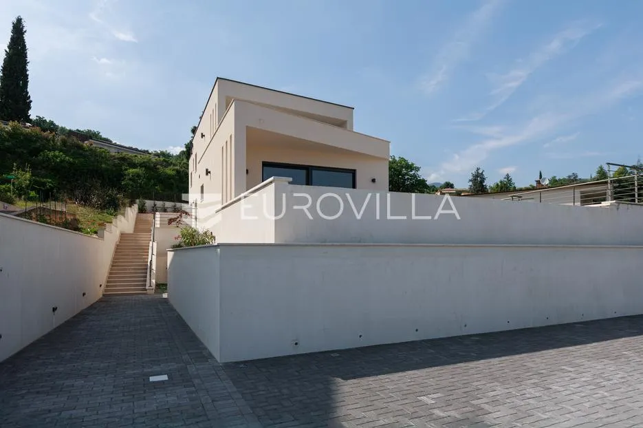 lovran, centar, ekskluzivna vila s bazenom i panoramskim pogledom na more - slika 44