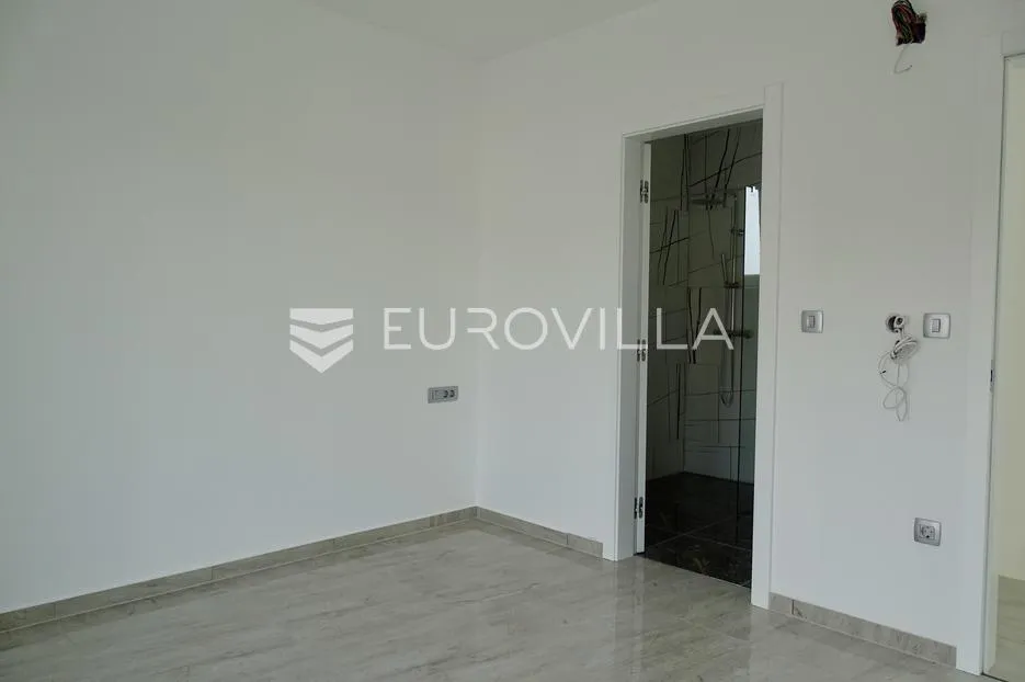 malinska, miholjice, obiteljska villa 161.78 m², s bazenom i pogledom na more - slika 3