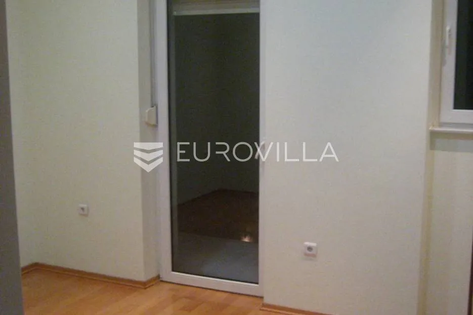 palmotićeva, poslovni prostor 234 m2 - slika 18
