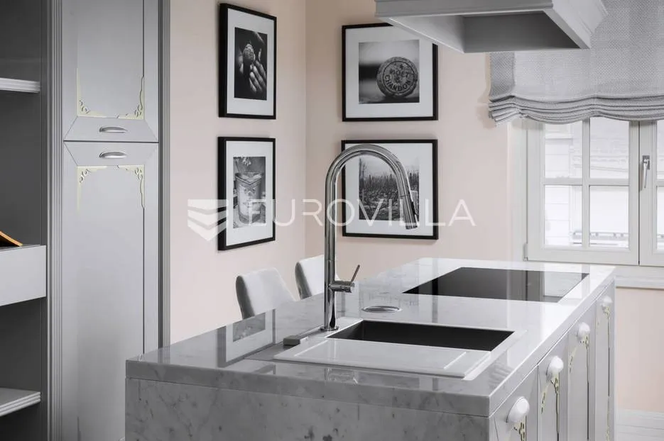 istra, vabriga, raskošna samostojeća vila od 511 m2 na velikoj okućnici - slika 26