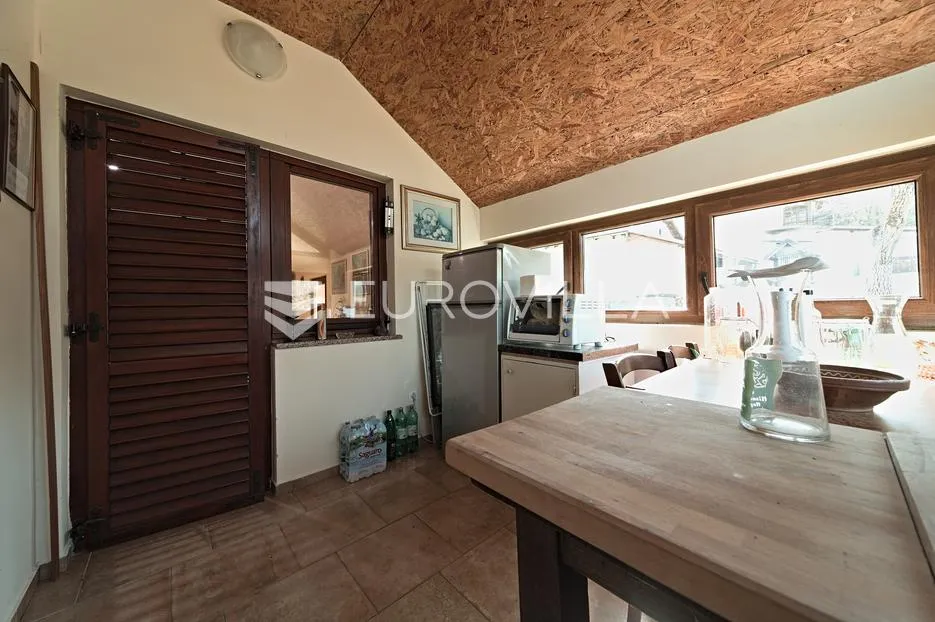 draž, podolje, prodaje se uređena vikendica površine 136 m² - slika 12